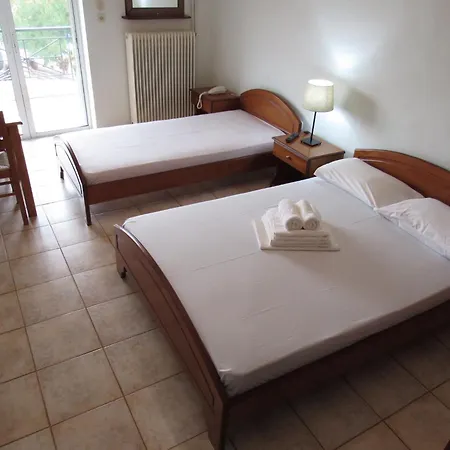 Balogiannis Szálloda Pandeleímonosz-part